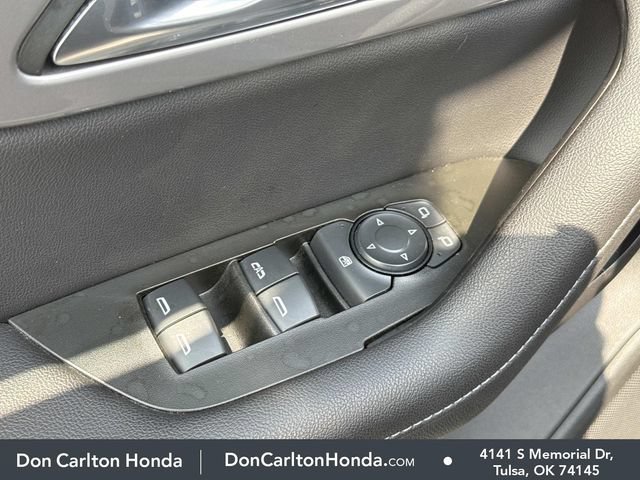 Used 2022 Chevrolet Blazer LT FWD image 10