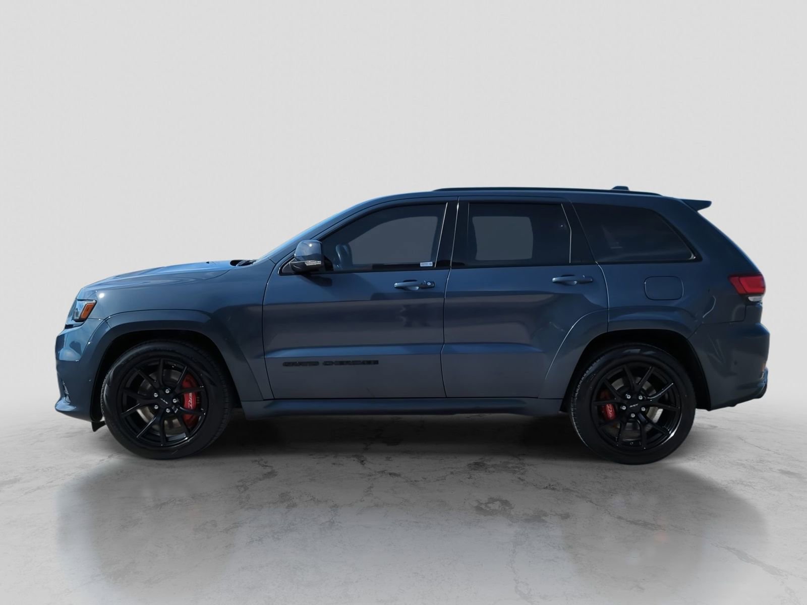 Used 2021 Jeep Grand Cherokee SRT image 3