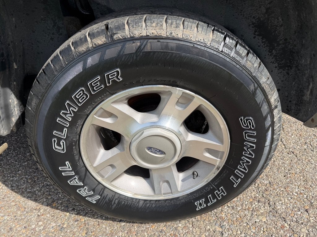 Used 2004 Ford Explorer Sport Trac XLT RWD image 16
