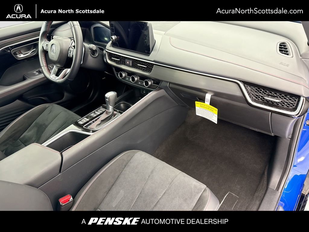 Certified 2025 Acura ADX A-Spec image 17