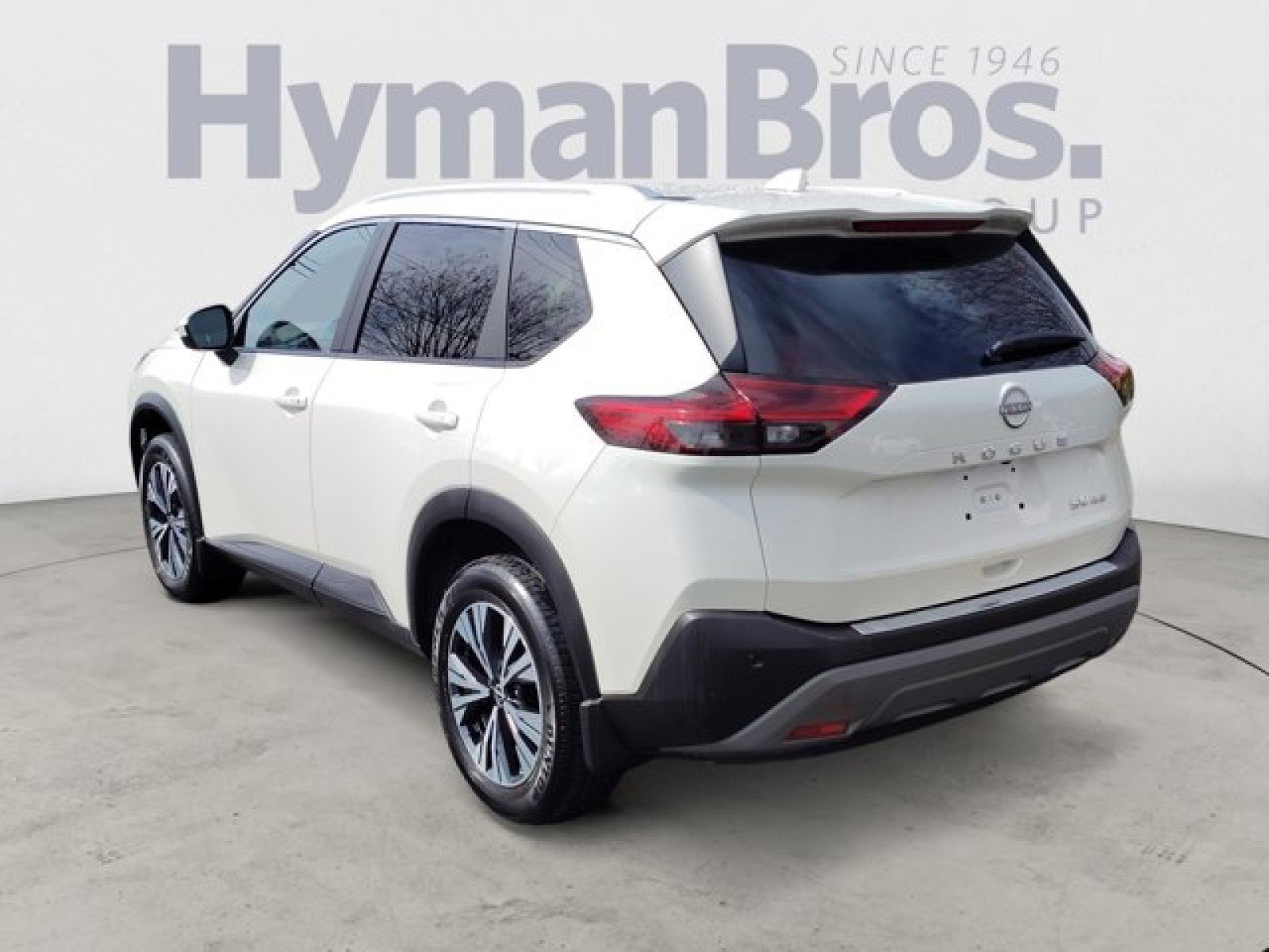 Used 2023 Nissan Rogue SV w/ SV Premium B Package AWD/4WD image 5