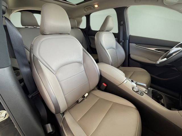 Used 2024 INFINITI QX50 Luxe image 31