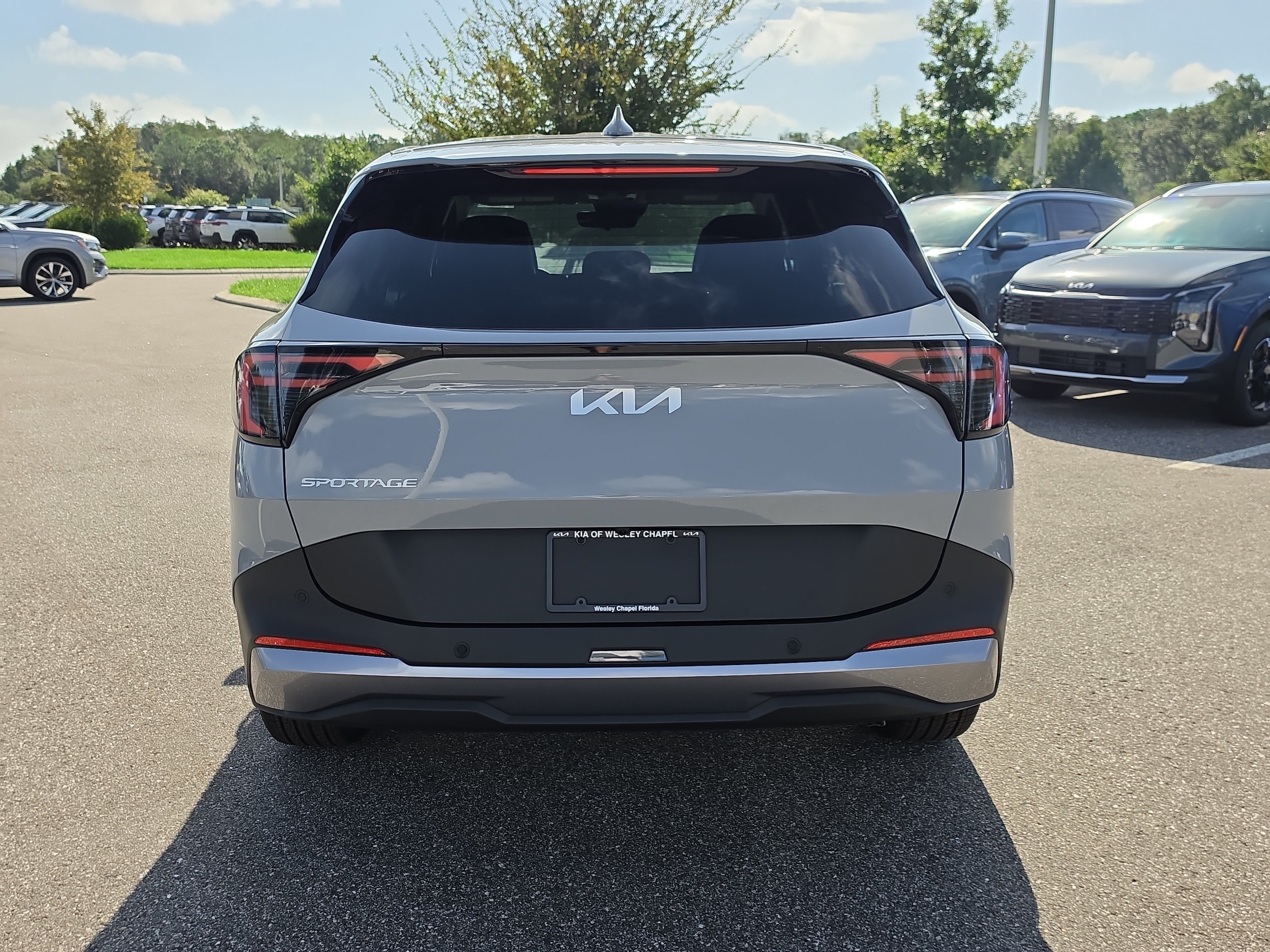 New 2027 Kia Sportage EX FWD image 7