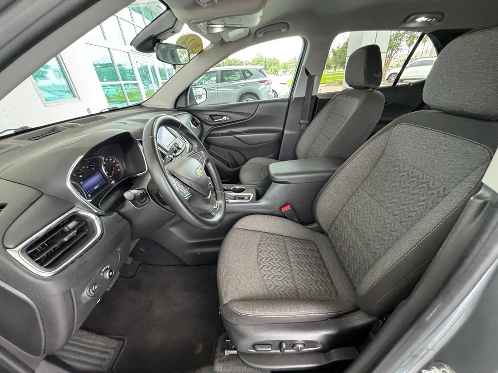 Used 2024 Chevrolet Equinox LT AWD/4WD image 11