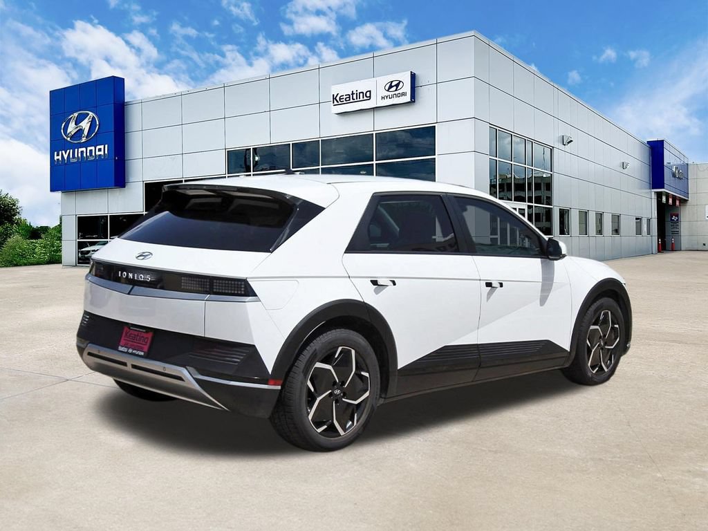 Certified 2024 Hyundai Ioniq 5 SE RWD image 5