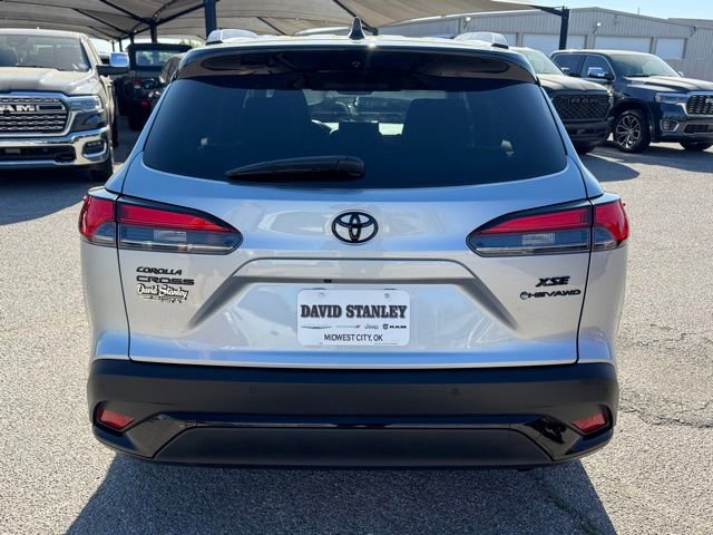 Used 2025 Toyota Corolla Cross AWD Hybrid w/ Convenience Package image 5