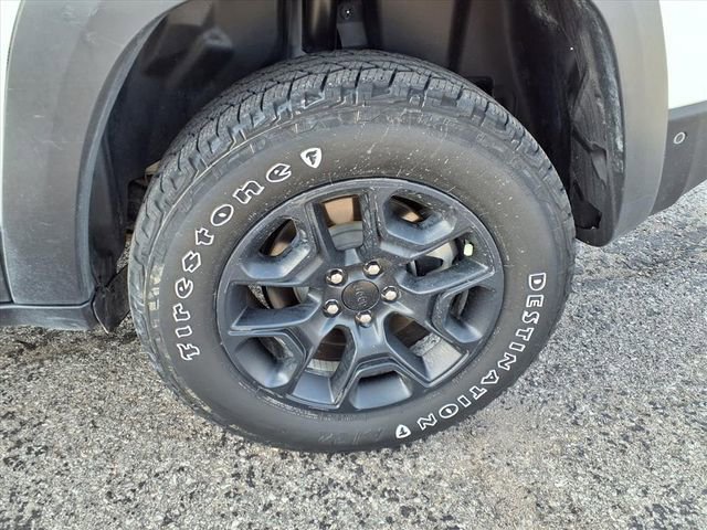 Used 2021 Jeep Cherokee Trailhawk w/ Technology Group image 43