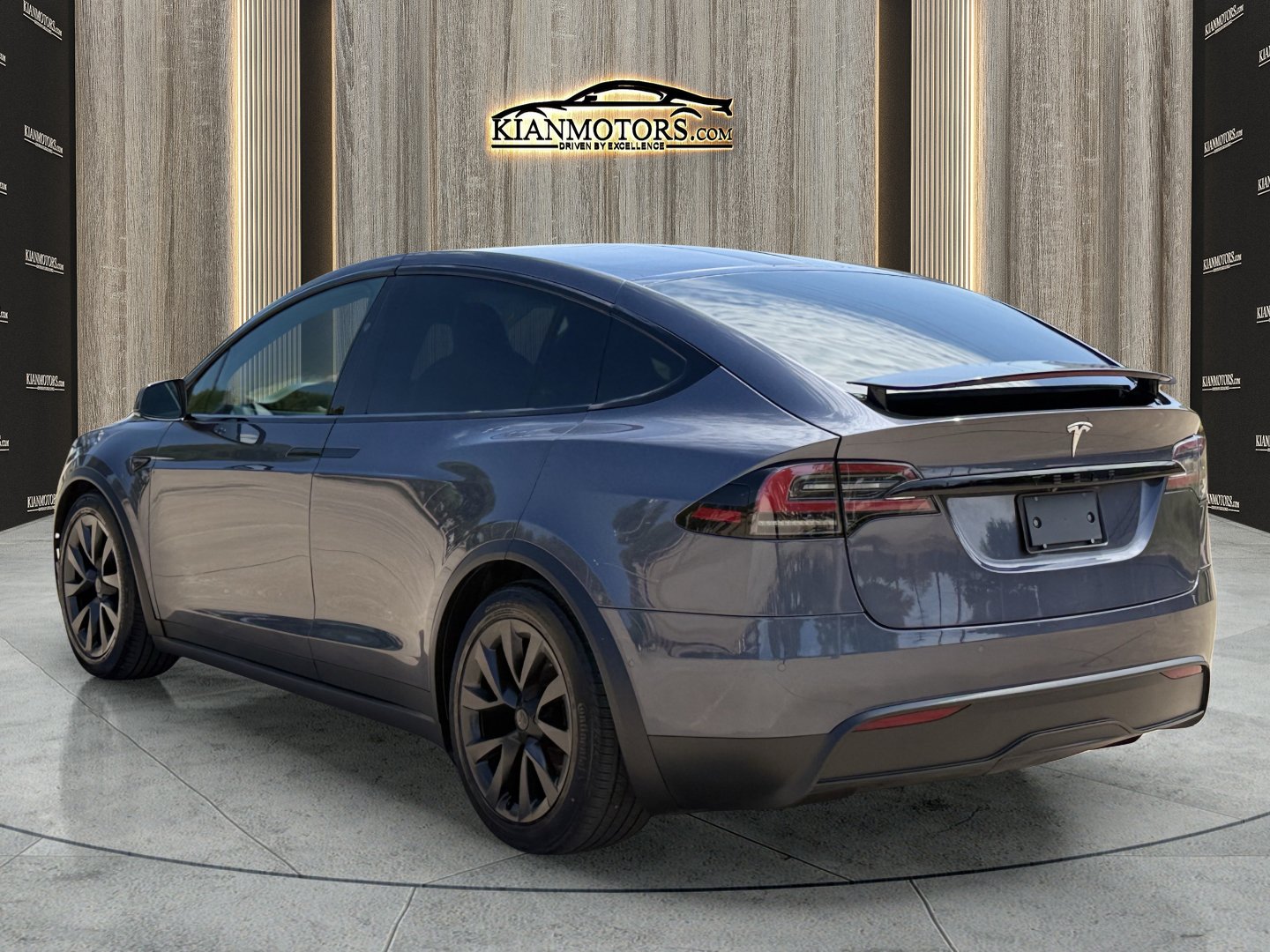 Used 2022 Tesla Model X AWD/4WD image 5