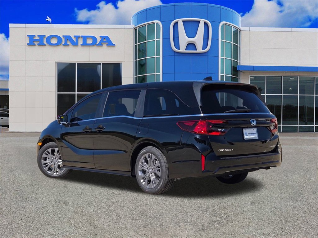New 2026 Honda Odyssey Touring image 5
