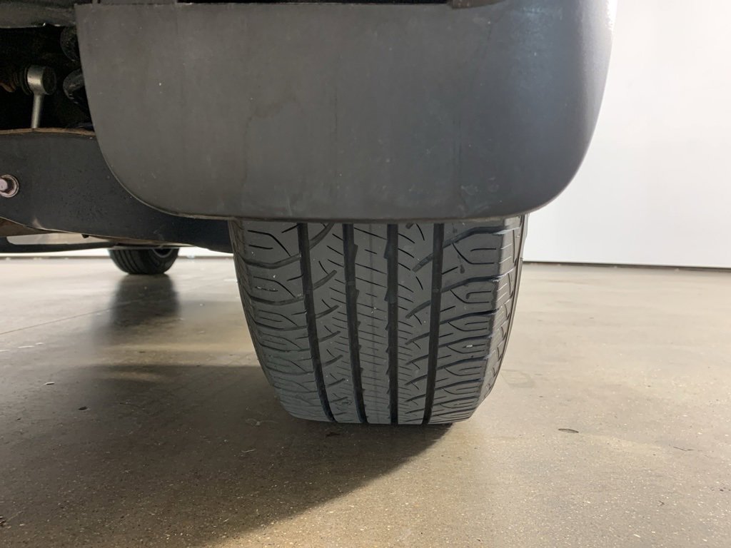 Used 2021 Toyota Highlander XLE image 39