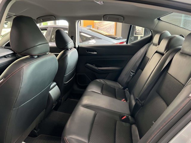 Used 2023 Nissan Altima 2.5 SR image 10