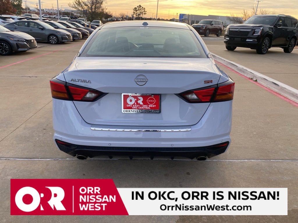 Used 2023 Nissan Altima 2.5 SR image 4