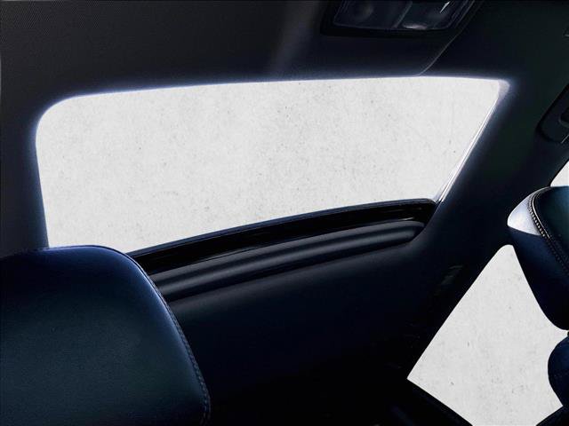 Used 2019 Toyota Highlander XLE FWD image 17