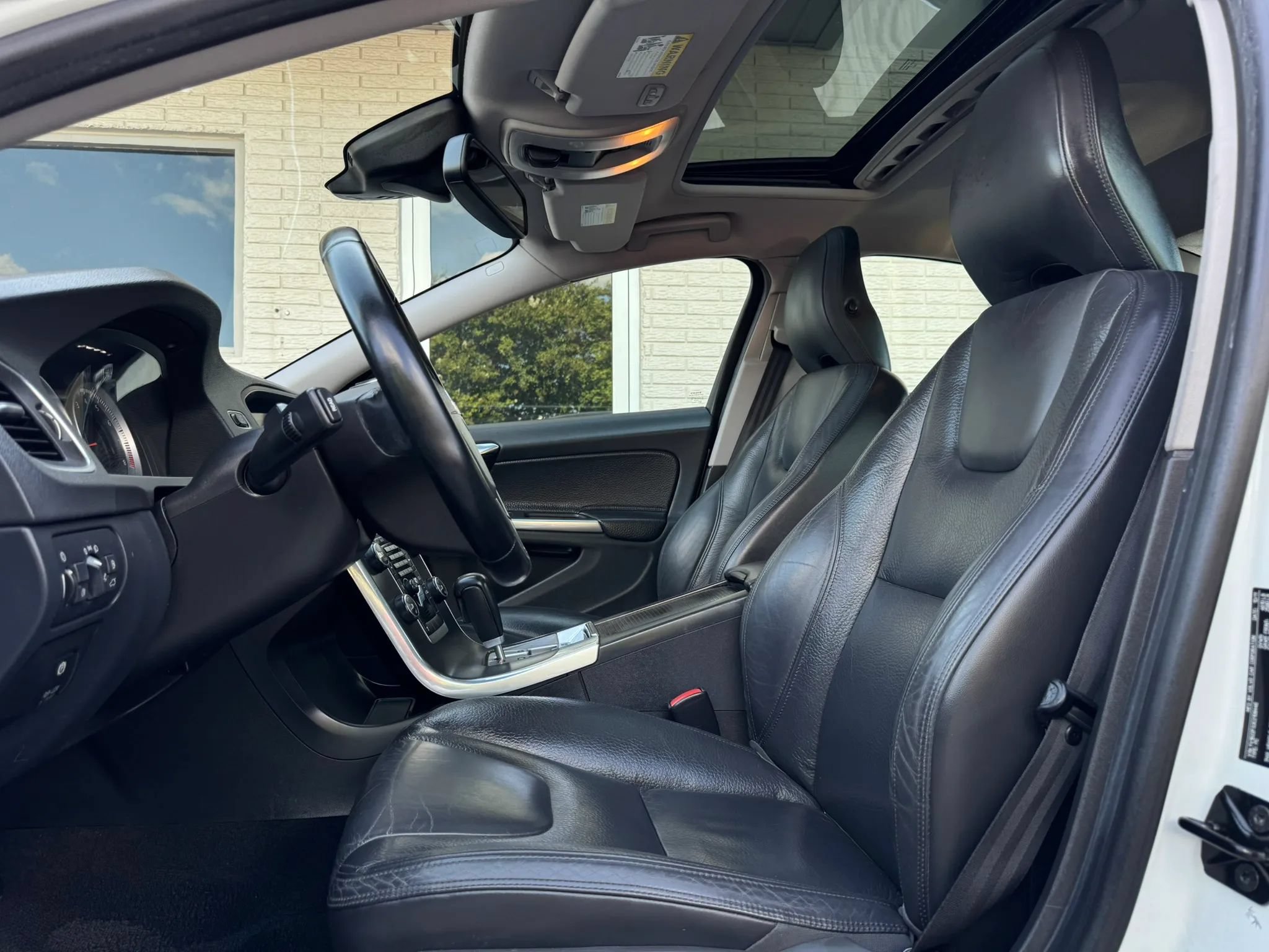 Used 2012 Volvo S60 T5 FWD image 16