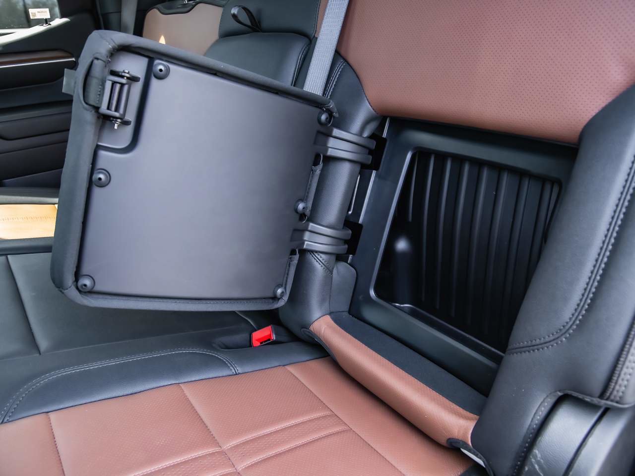 Used 2024 Chevrolet Silverado 1500 High Country image 27