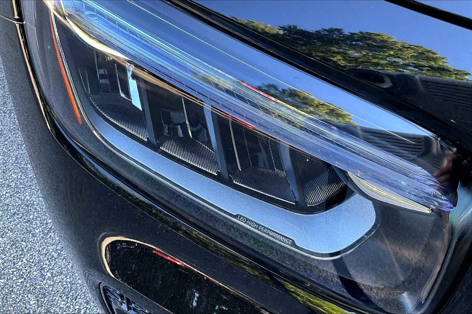 New 2026 Mercedes-Benz GLB 250 4MATIC image 15