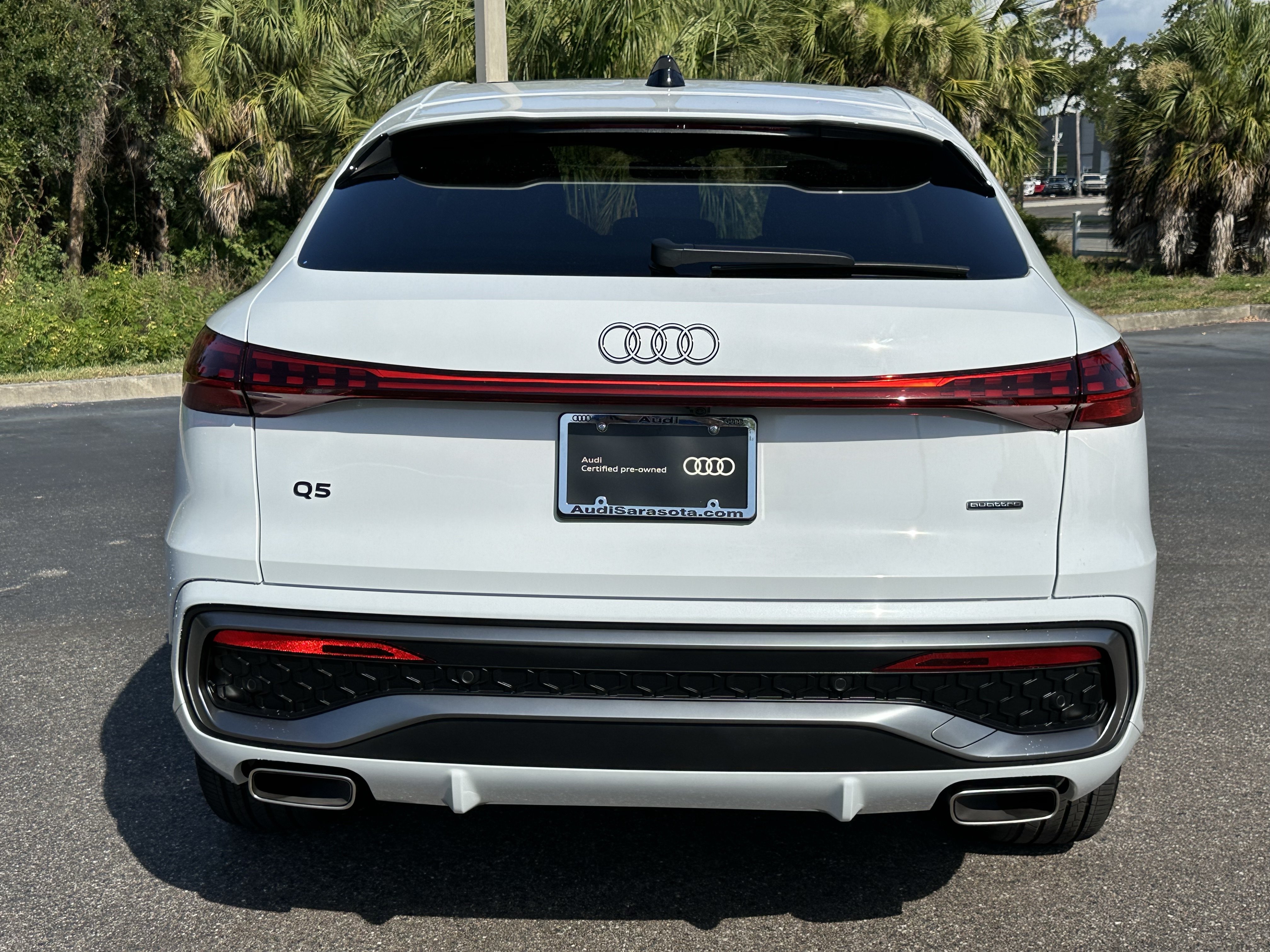 Certified 2025 Audi Q5 Premium Plus w/ Premium Plus AWD/4WD image 5