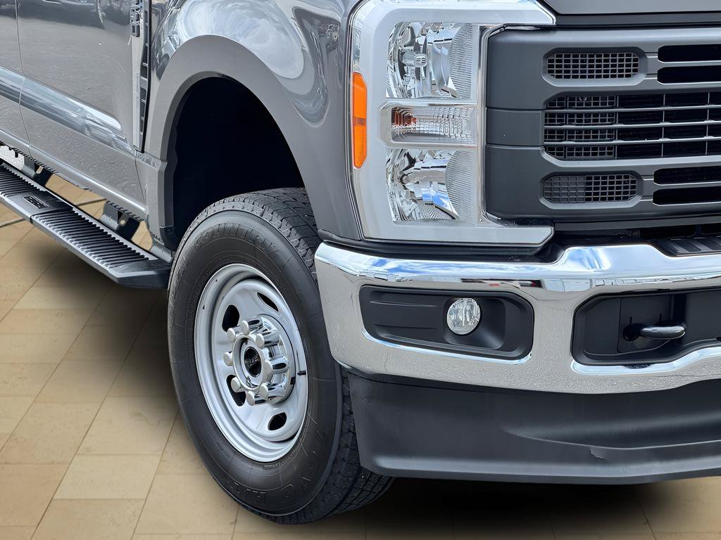 Used 2023 Ford F350 XL w/ Snow Plow Prep Package AWD/4WD image 39