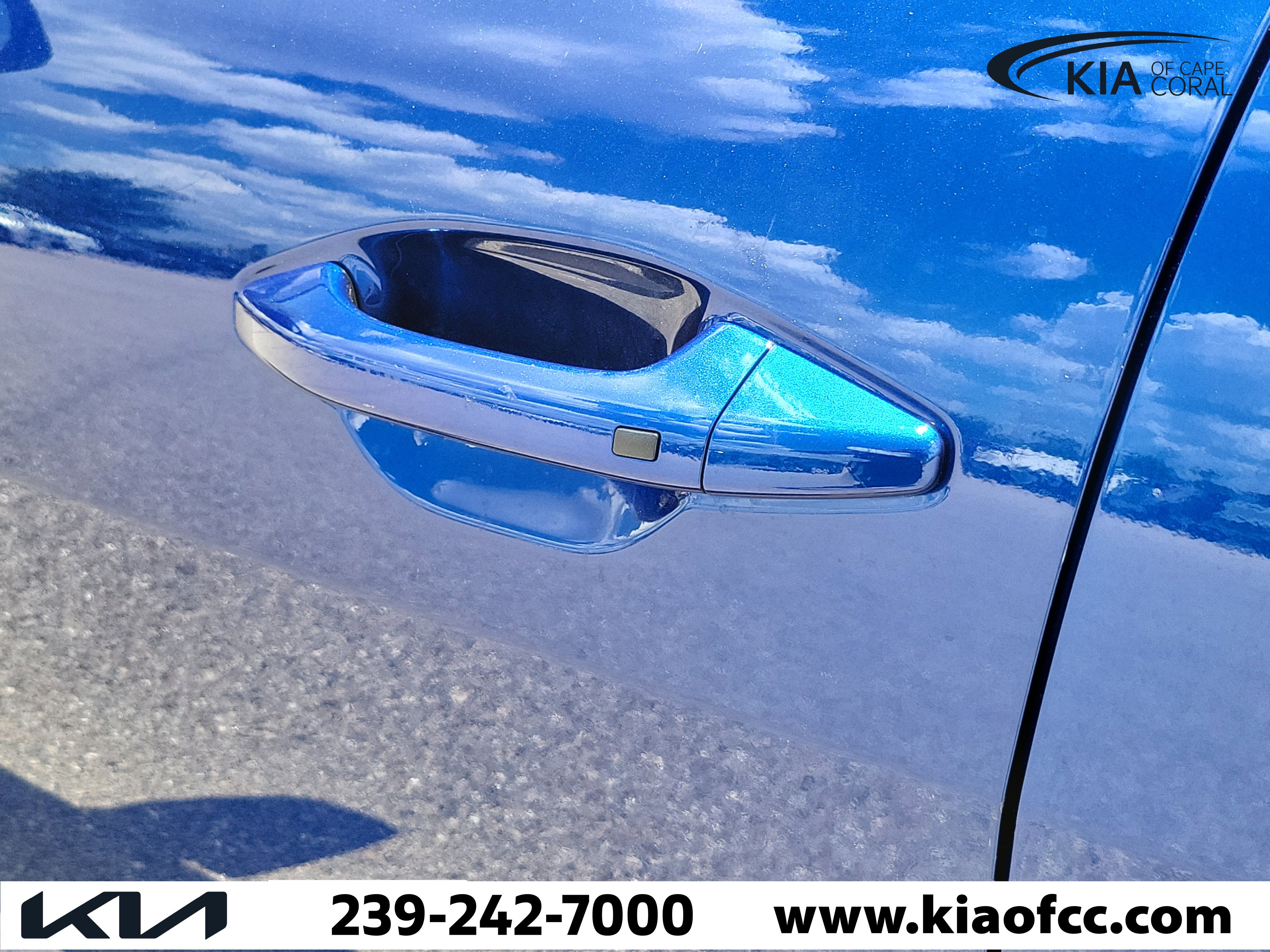 Used 2025 Kia K4 LXS FWD image 11