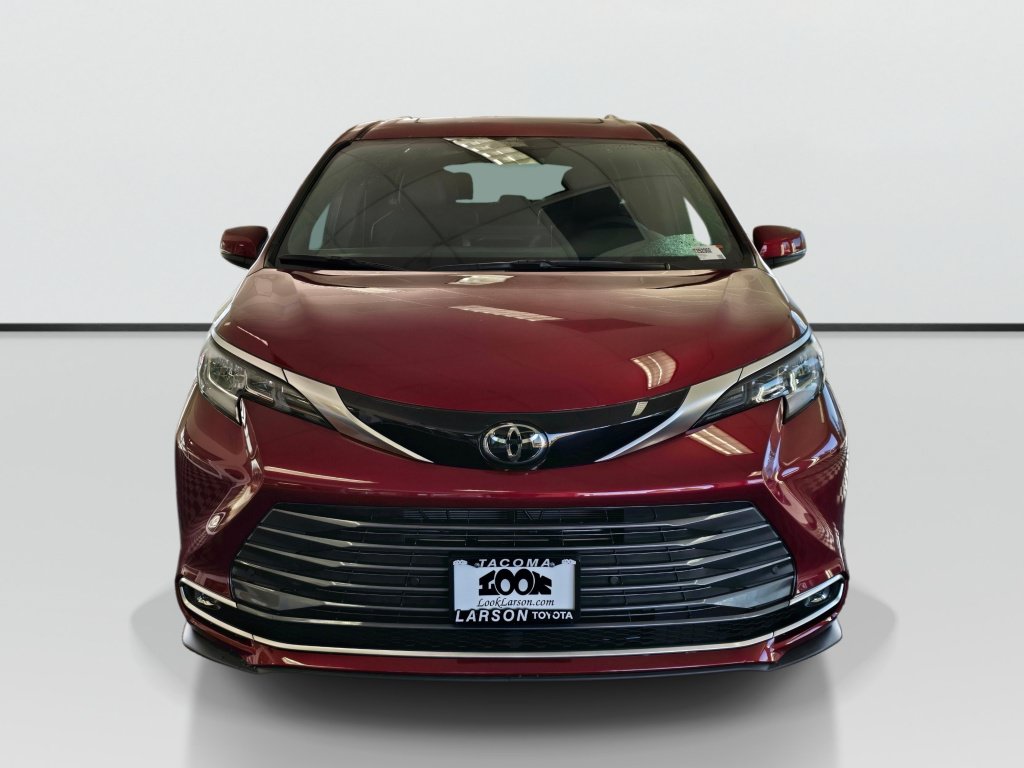 New 2026 Toyota Sienna Limited AWD/4WD image 8