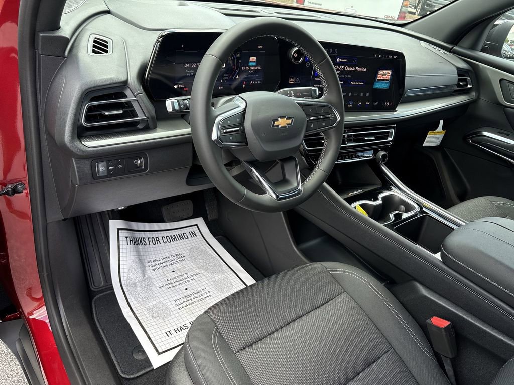 New 2026 Chevrolet Traverse LT image 11