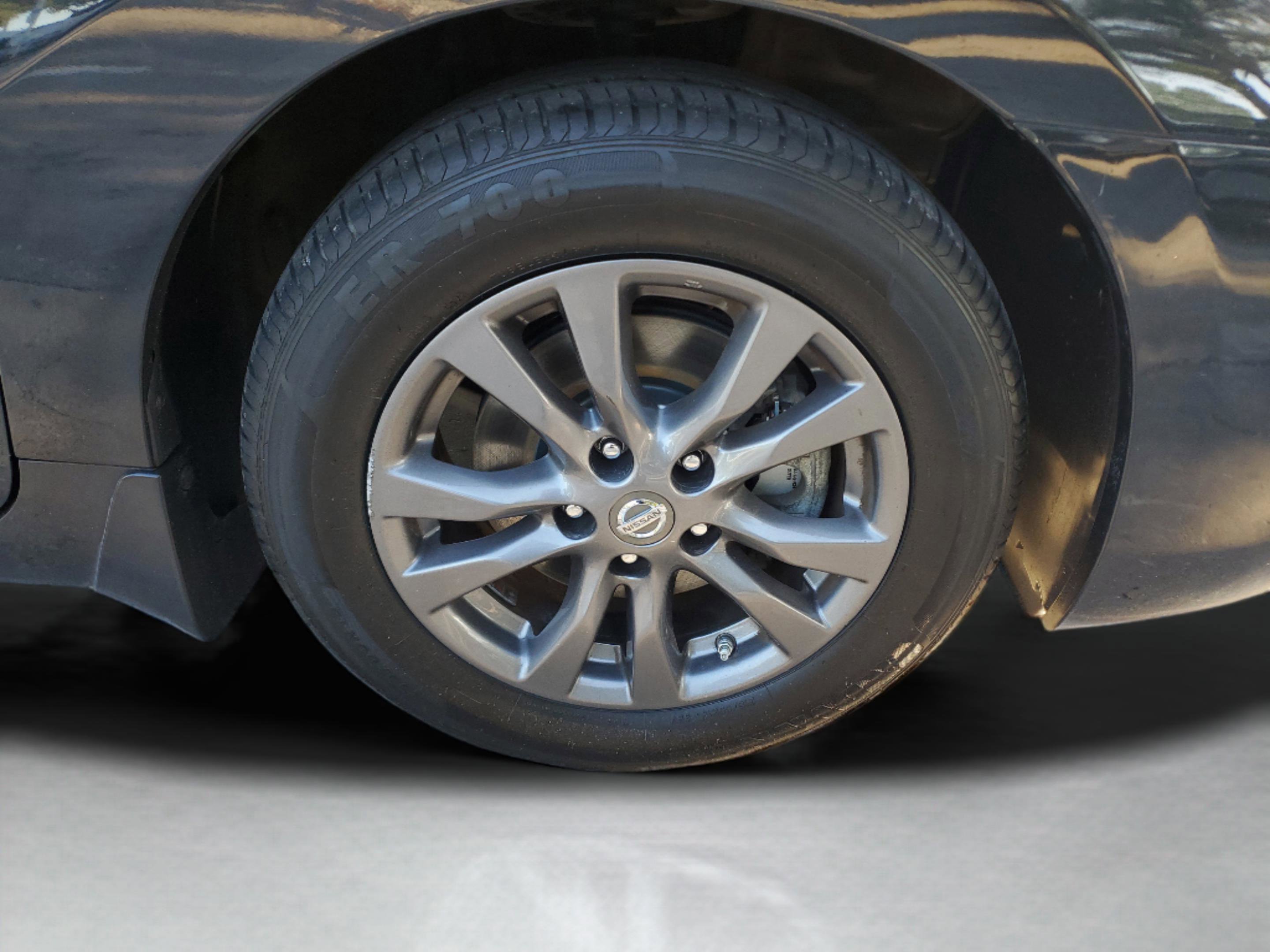 Used 2015 Nissan Altima 2.5 S w/ Special Edition Package FWD image 29