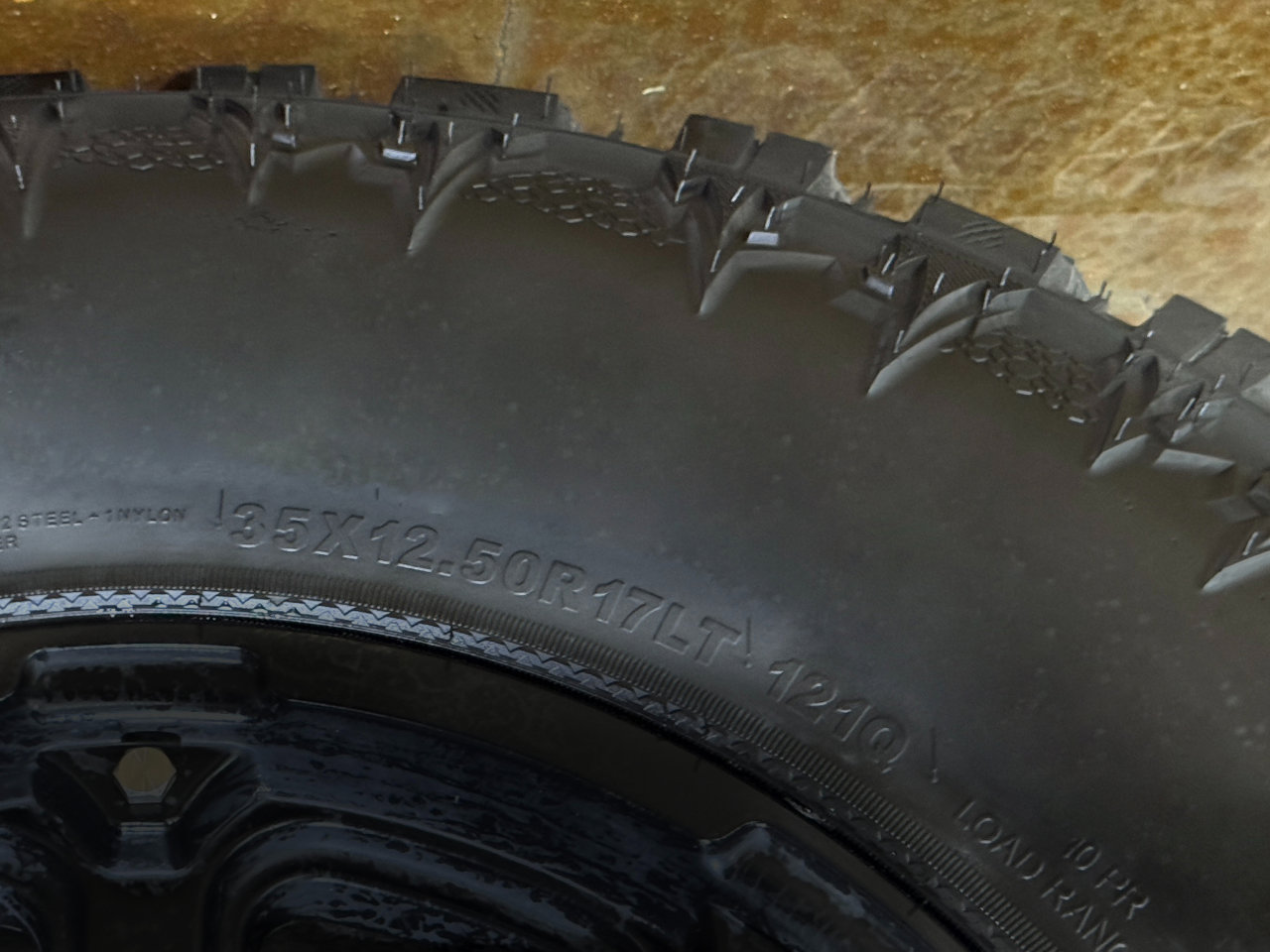 Used 2021 Jeep Gladiator Sport image 23