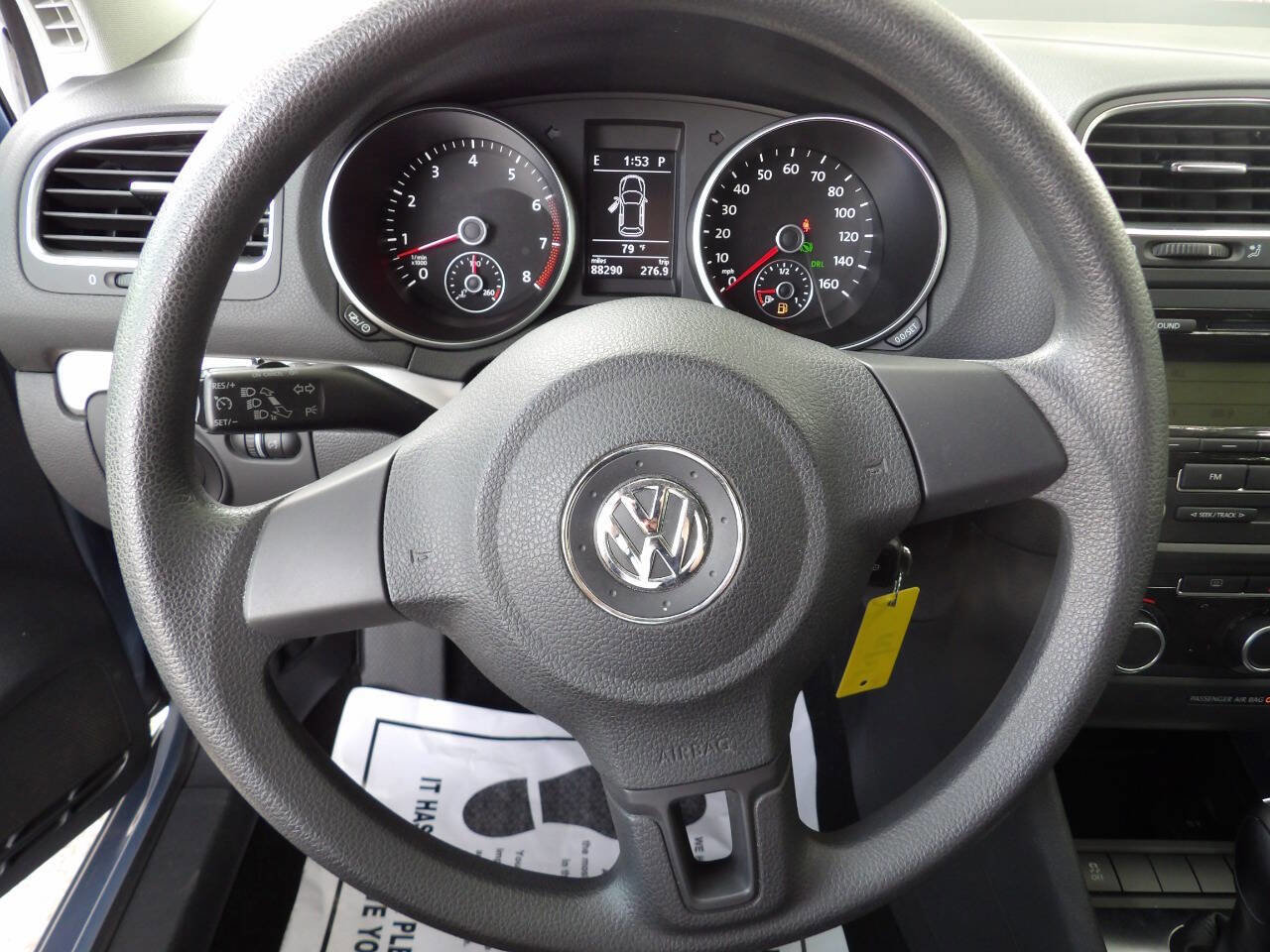 Used 2011 Volkswagen Golf 4-Door image 27