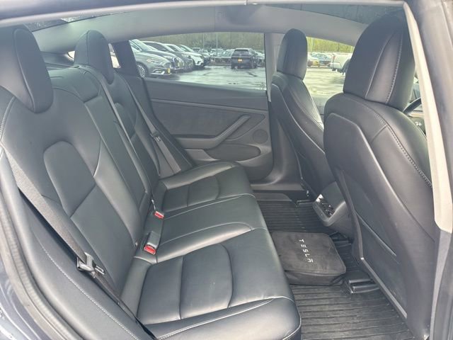 Used 2022 Tesla Model 3 Long Range image 12