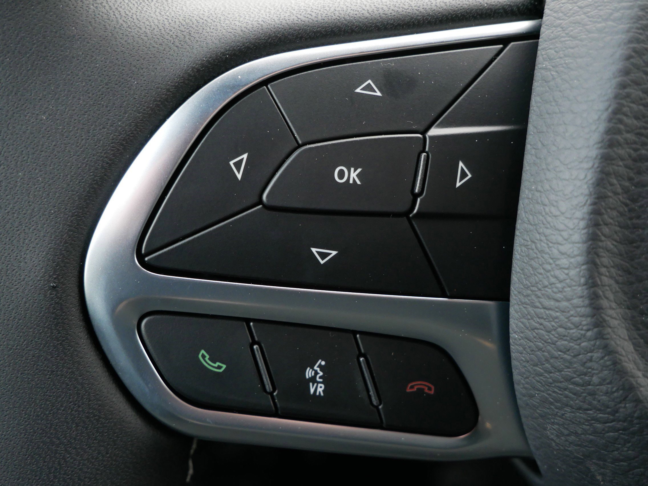 New 2026 Chrysler Voyager LX FWD image 15