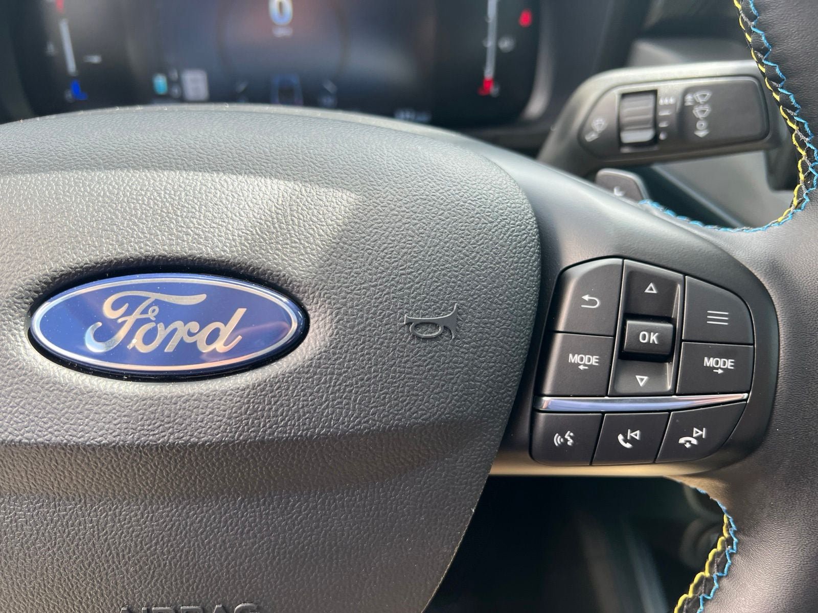 New 2026 Ford Maverick Lobo AWD/4WD image 23