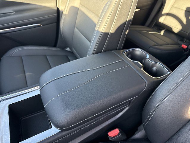 New 2026 Chevrolet Traverse LT w/ Sun and Wheel Package image 23