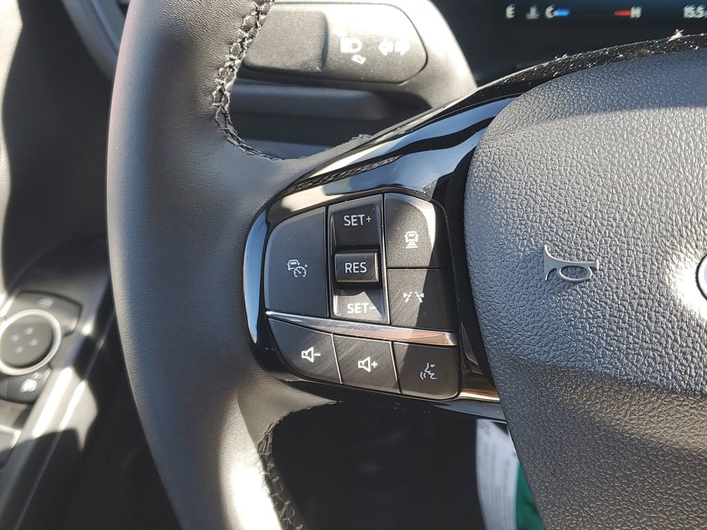 New 2026 Ford Escape SE w/ PHEV Premium Package image 10