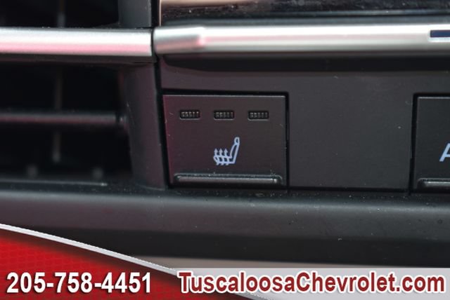 Used 2023 Toyota Sienna XLE FWD image 42