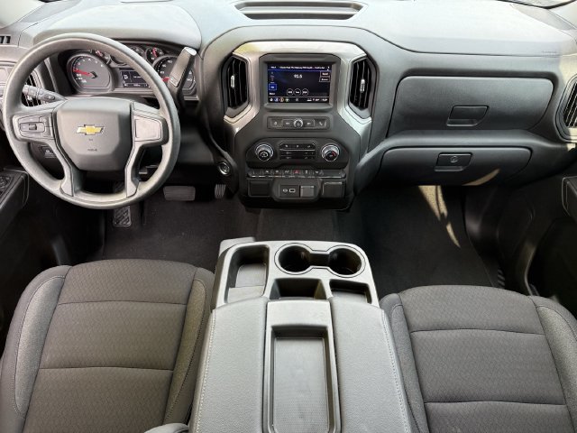 Used 2025 Chevrolet Silverado 1500 Custom RWD image 10