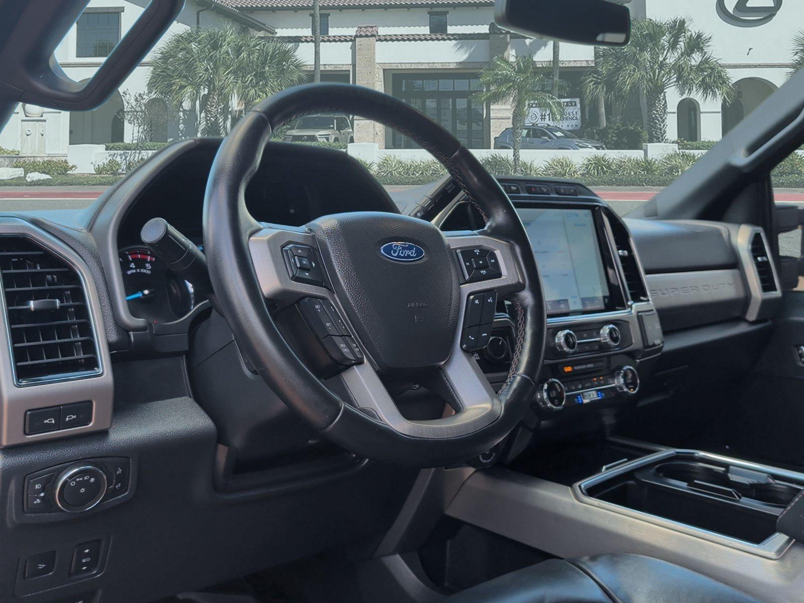 Used 2022 Ford F250 Platinum w/ FX4 Off-Road Package AWD/4WD image 12