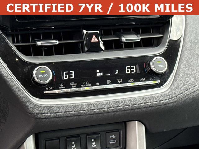 Used 2024 Toyota Corolla Cross XLE image 21