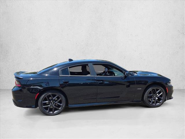 Used 2019 Dodge Charger R/T w/ Blacktop Package RWD image 4