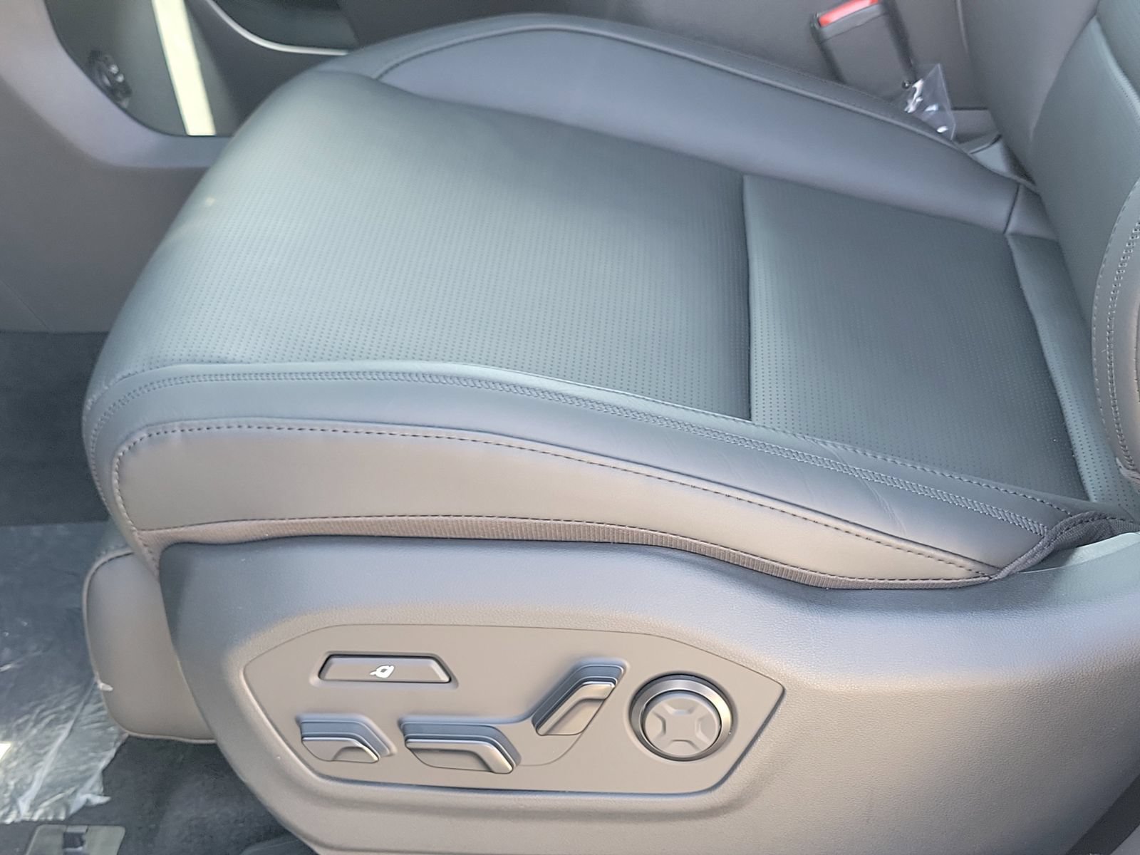 New 2026 Hyundai Santa Fe Calligraphy AWD/4WD image 16