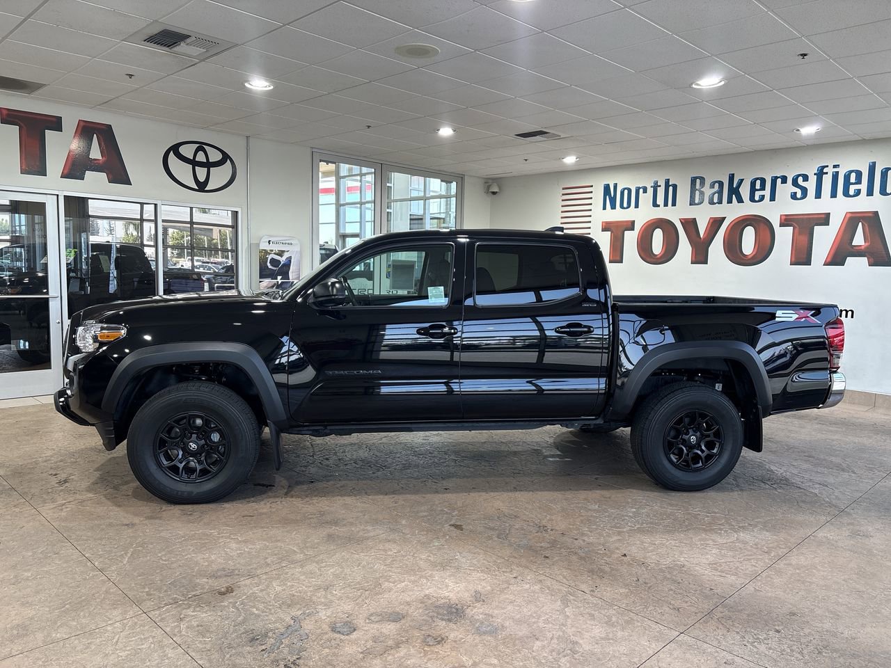 Certified 2023 Toyota Tacoma SR5 w/ SX Package RWD image 7