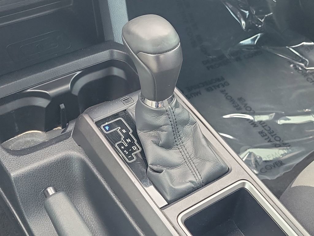 Used 2022 Toyota Tacoma TRD Sport w/ Technology Package RWD image 29