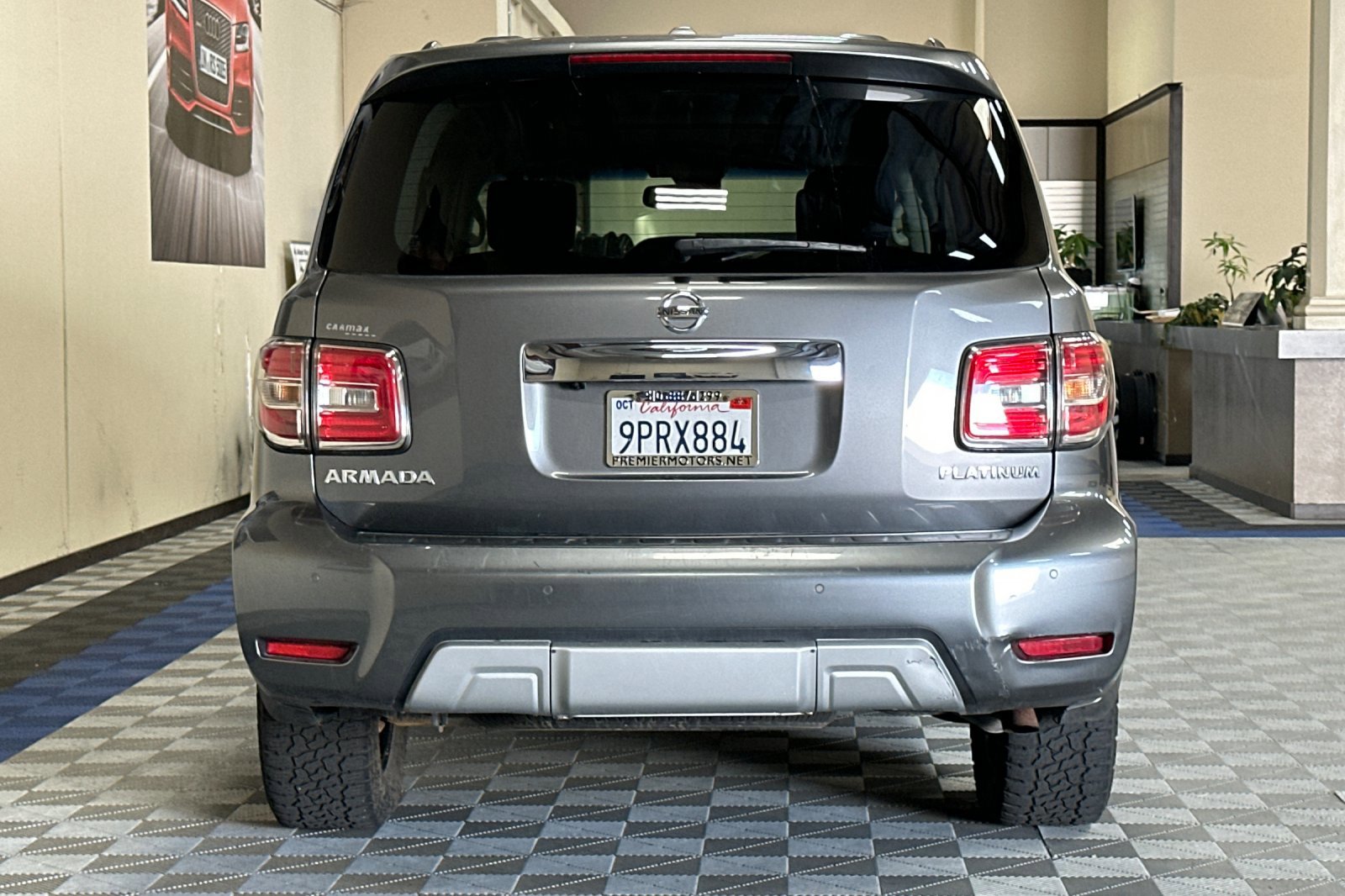Used 2017 Nissan Armada Platinum w/ Captain Seat Package image 5