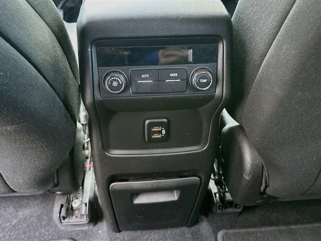 Used 2018 GMC Acadia SLE FWD image 26
