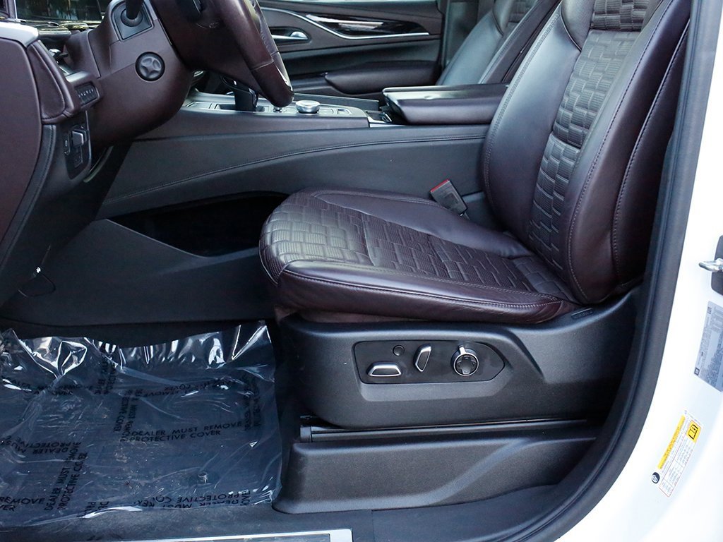 Used 2021 Cadillac Escalade Premium Luxury Platinum image 33