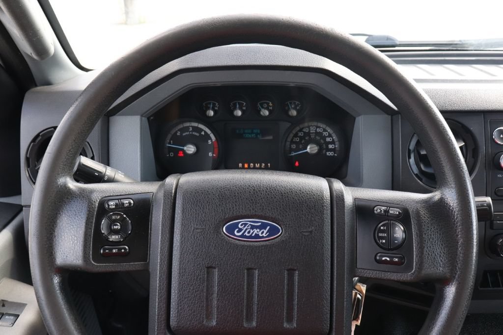 Used 2019 Ford F750 2WD Regular Cab Super Duty image 17