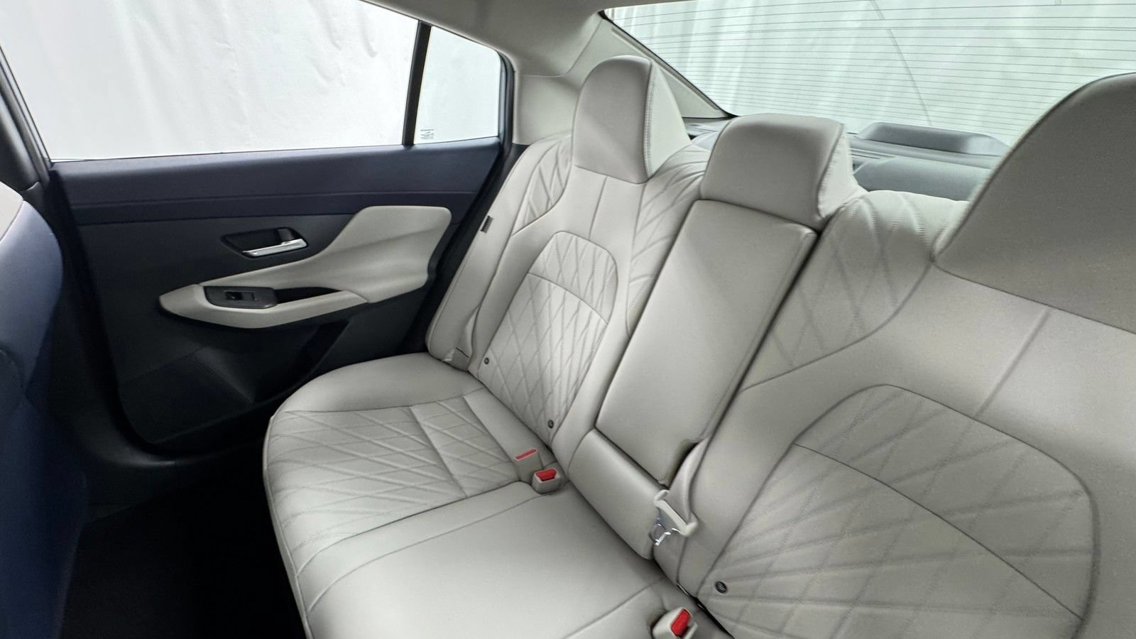 New 2026 Nissan Sentra SL w/ Floor Mat Package FWD image 14