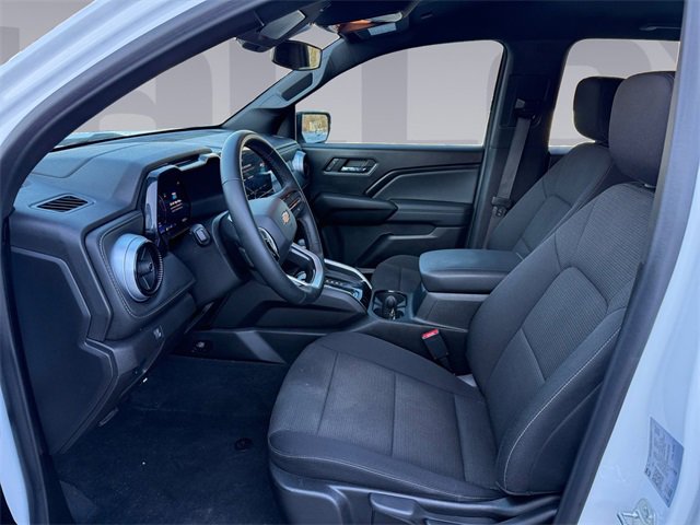 Used 2024 Chevrolet Colorado LT image 10