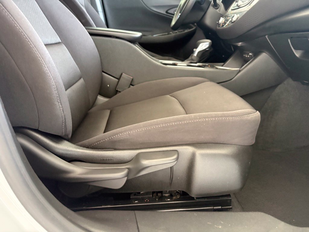 Certified 2024 Chevrolet Malibu LT FWD image 36