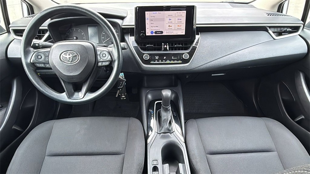 Used 2023 Toyota Corolla LE image 16
