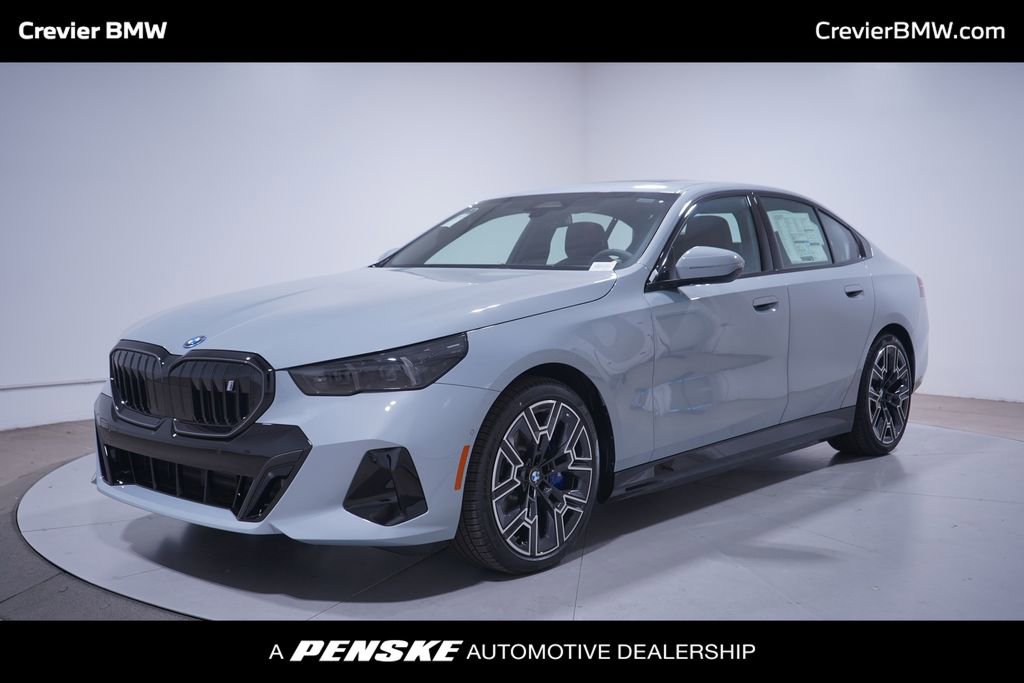 New 2026 BMW i5 eDrive40 w/ M Sport Package